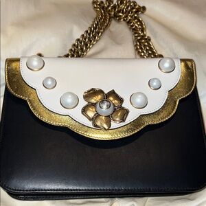 GUCCI Pearly Peony Leather Chain Shoulder